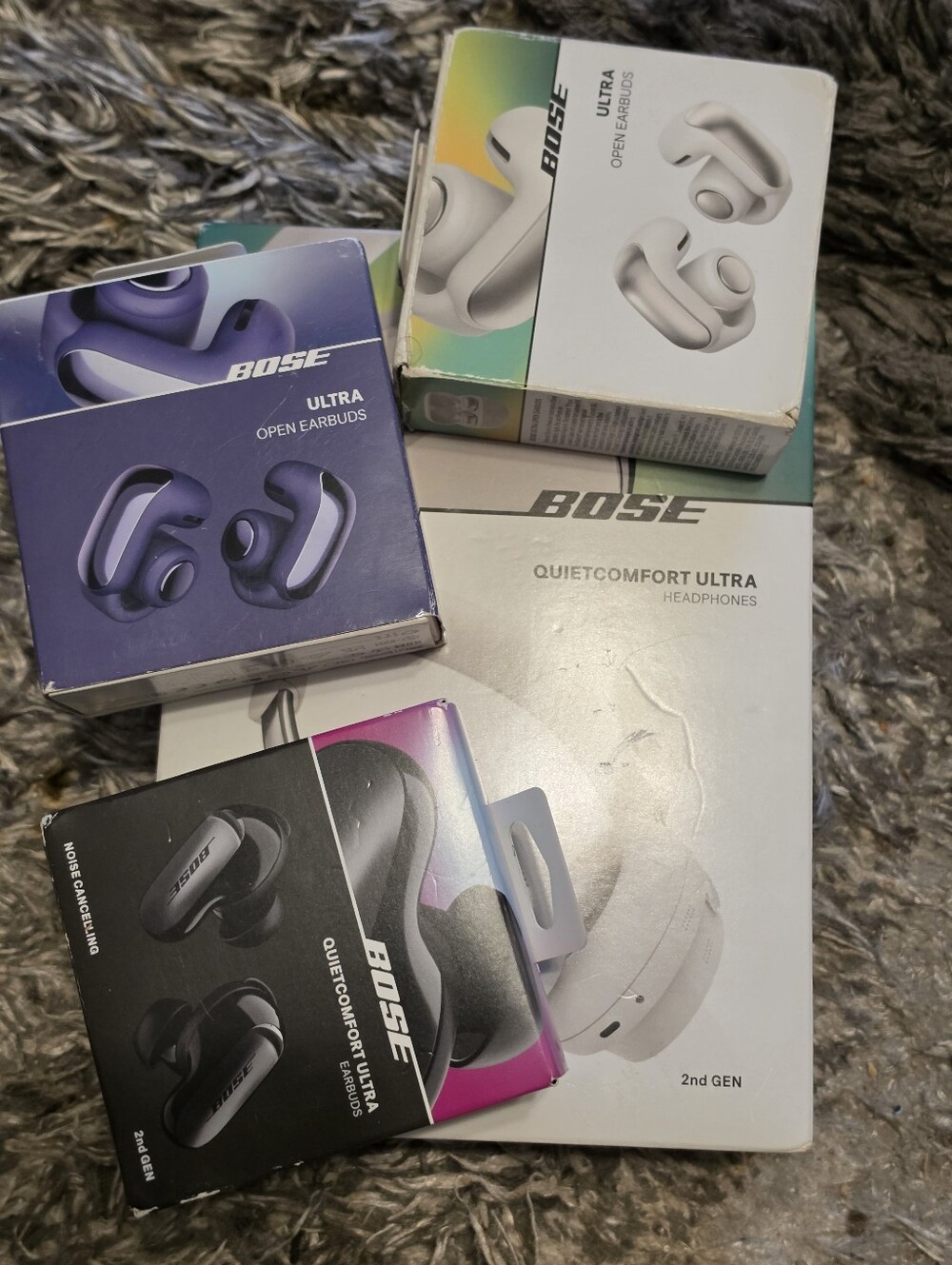 Bose QuietComfort Ultra / Ultra Open Earbuds - White and Black..4 Bose Products